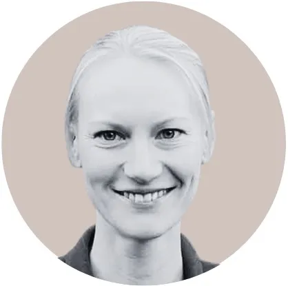 Christina O., Chartered Physiotherapist at The Caring Physio