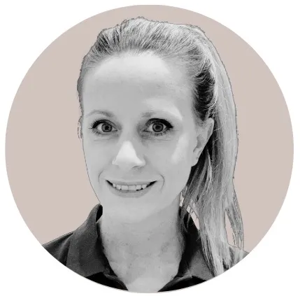 Helen C., Chartered Physiotherapist at The Caring Physio